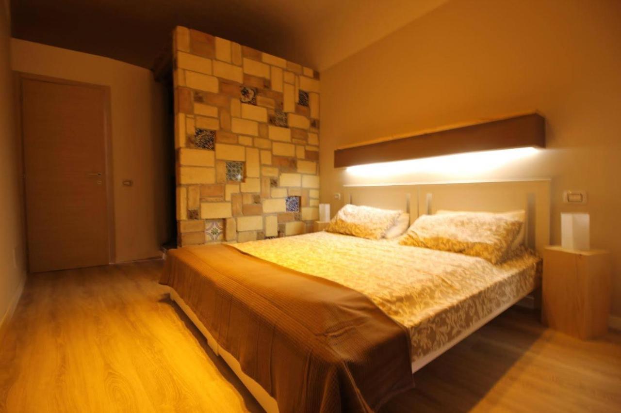 Zyz Holiday Home パレルモ エクステリア 写真